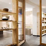 Schlegelhof 4*