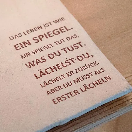 Konukevi Schlegelhof 4*