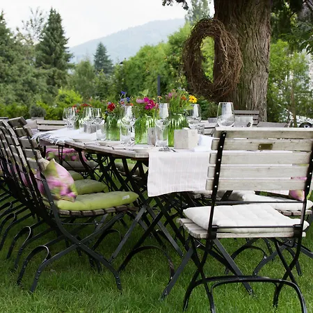 Schlegelhof Гостевой дом