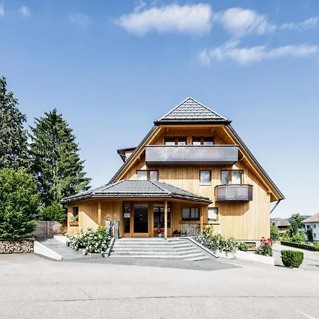 Schlegelhof Affittacamere 4*