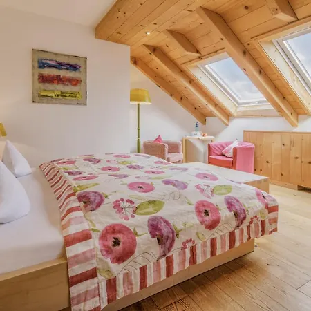 Schlegelhof 4*